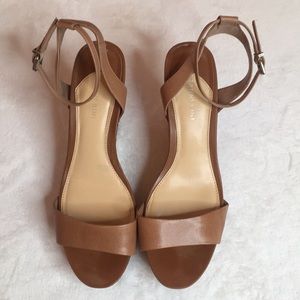 Gianni Bini wedge sandal